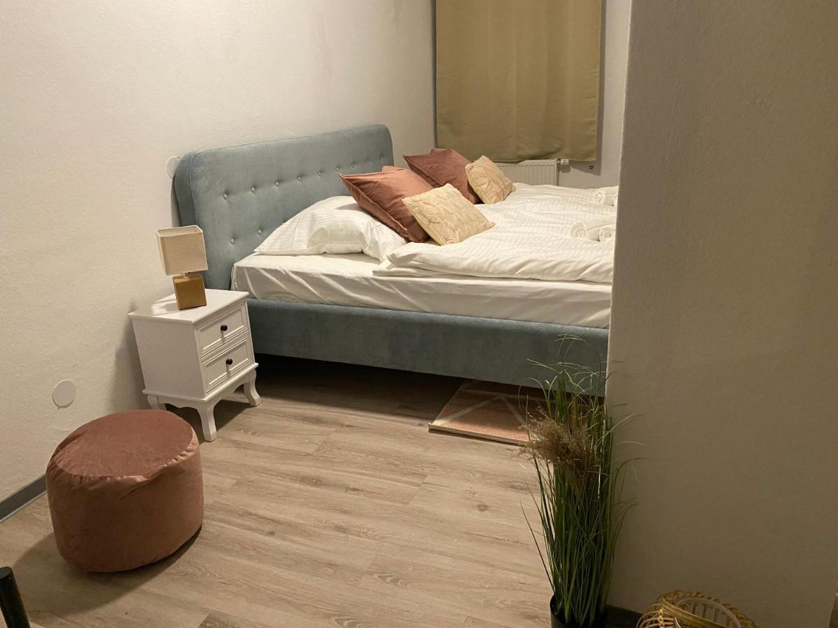 Urbansuites - Modern & Zentral In Der City - Dein Zuhause In Stuttgart Dış mekan fotoğraf