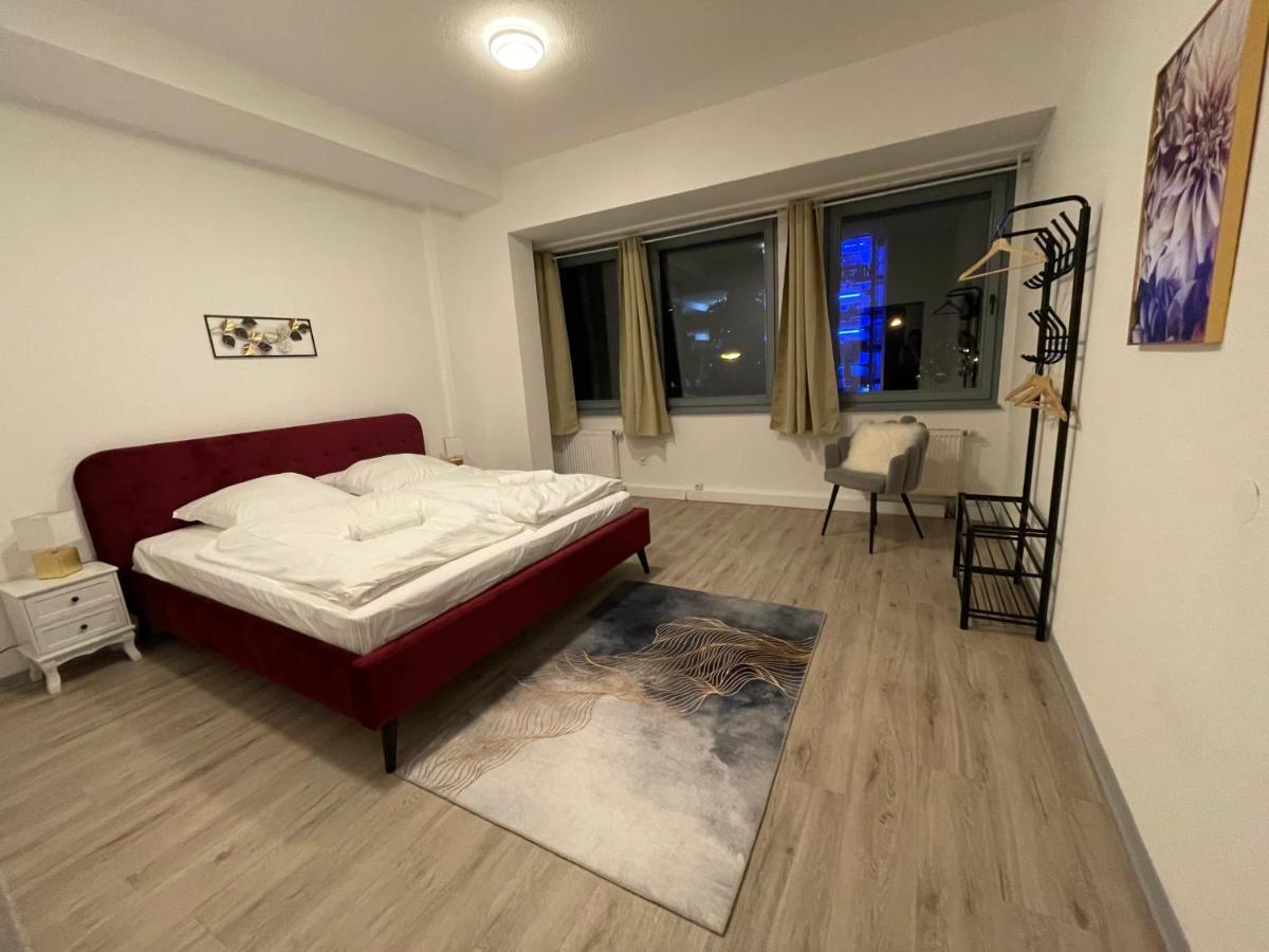 Urbansuites - Modern & Zentral In Der City - Dein Zuhause In Stuttgart Dış mekan fotoğraf