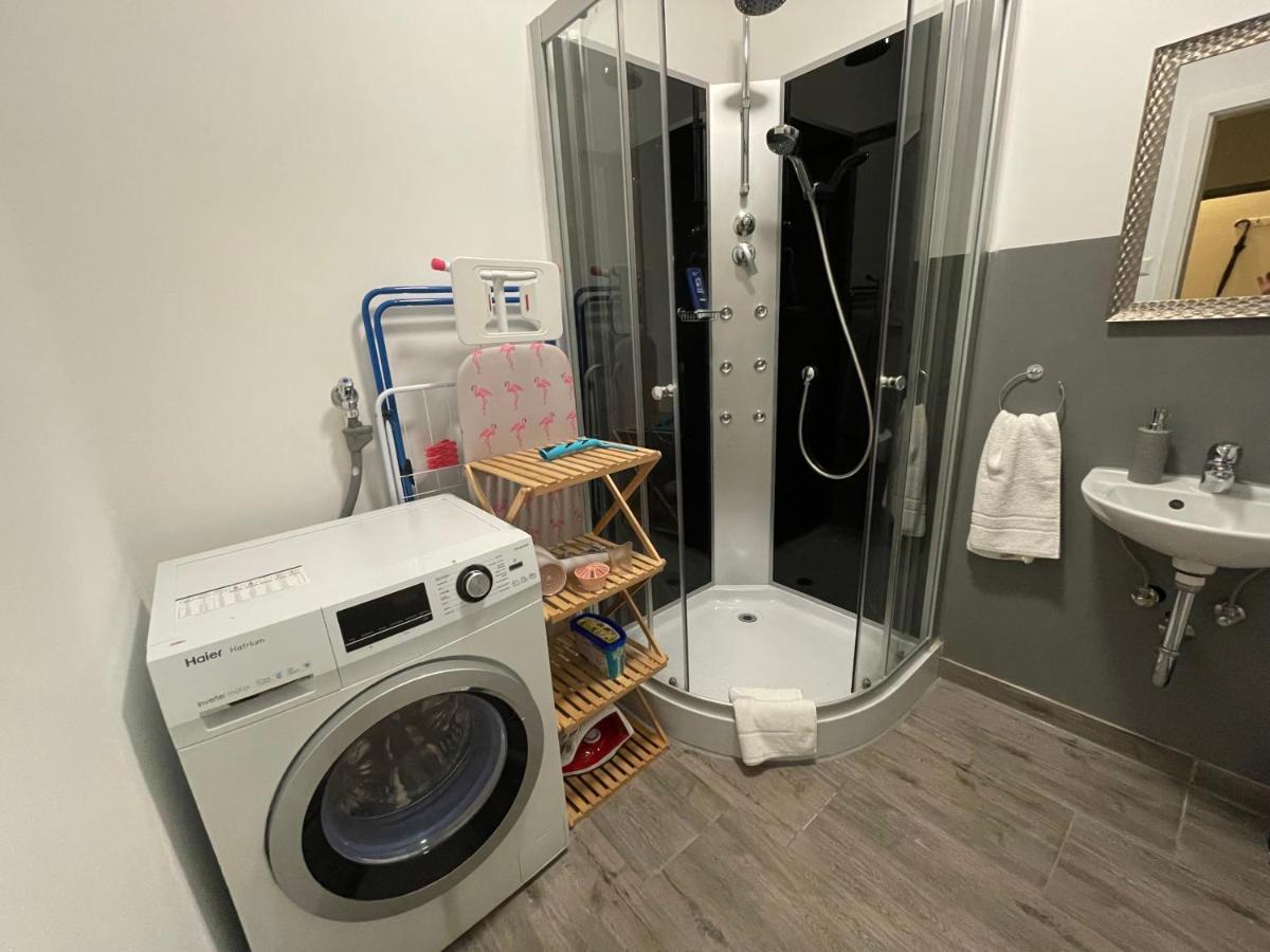 Urbansuites - Modern & Zentral In Der City - Dein Zuhause In Stuttgart Dış mekan fotoğraf
