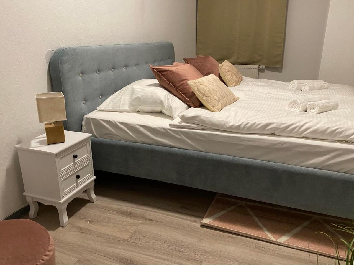 Urbansuites - Modern & Zentral In Der City - Dein Zuhause In Stuttgart Dış mekan fotoğraf