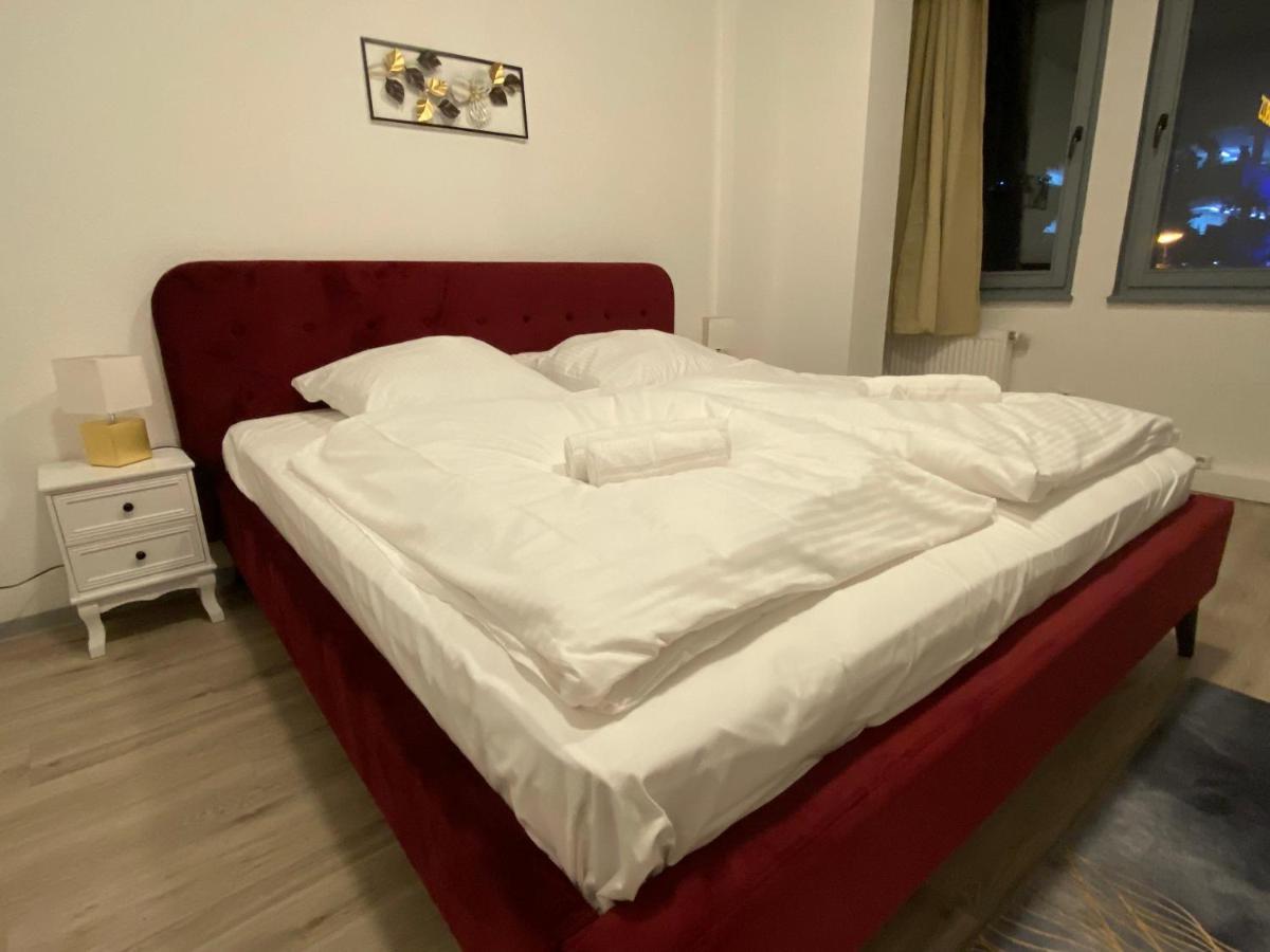 Urbansuites - Modern & Zentral In Der City - Dein Zuhause In Stuttgart Dış mekan fotoğraf