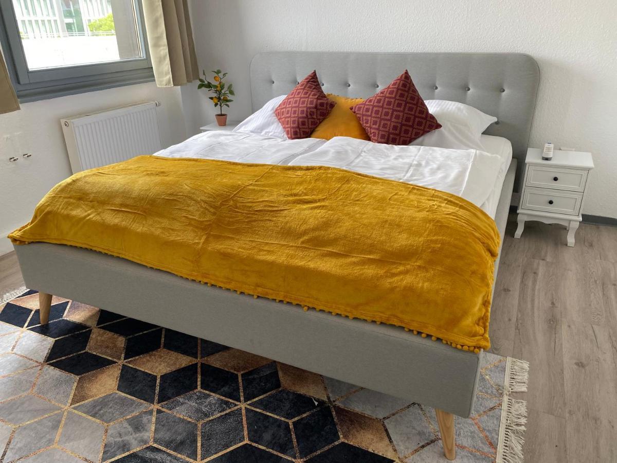 Urbansuites - Modern & Zentral In Der City - Dein Zuhause In Stuttgart Dış mekan fotoğraf