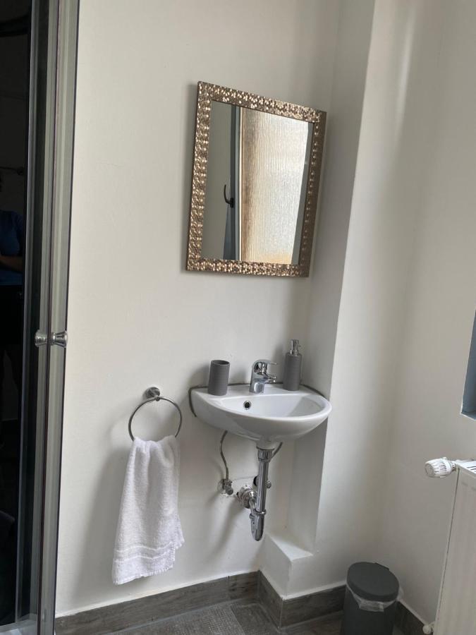 Urbansuites - Modern & Zentral In Der City - Dein Zuhause In Stuttgart Dış mekan fotoğraf