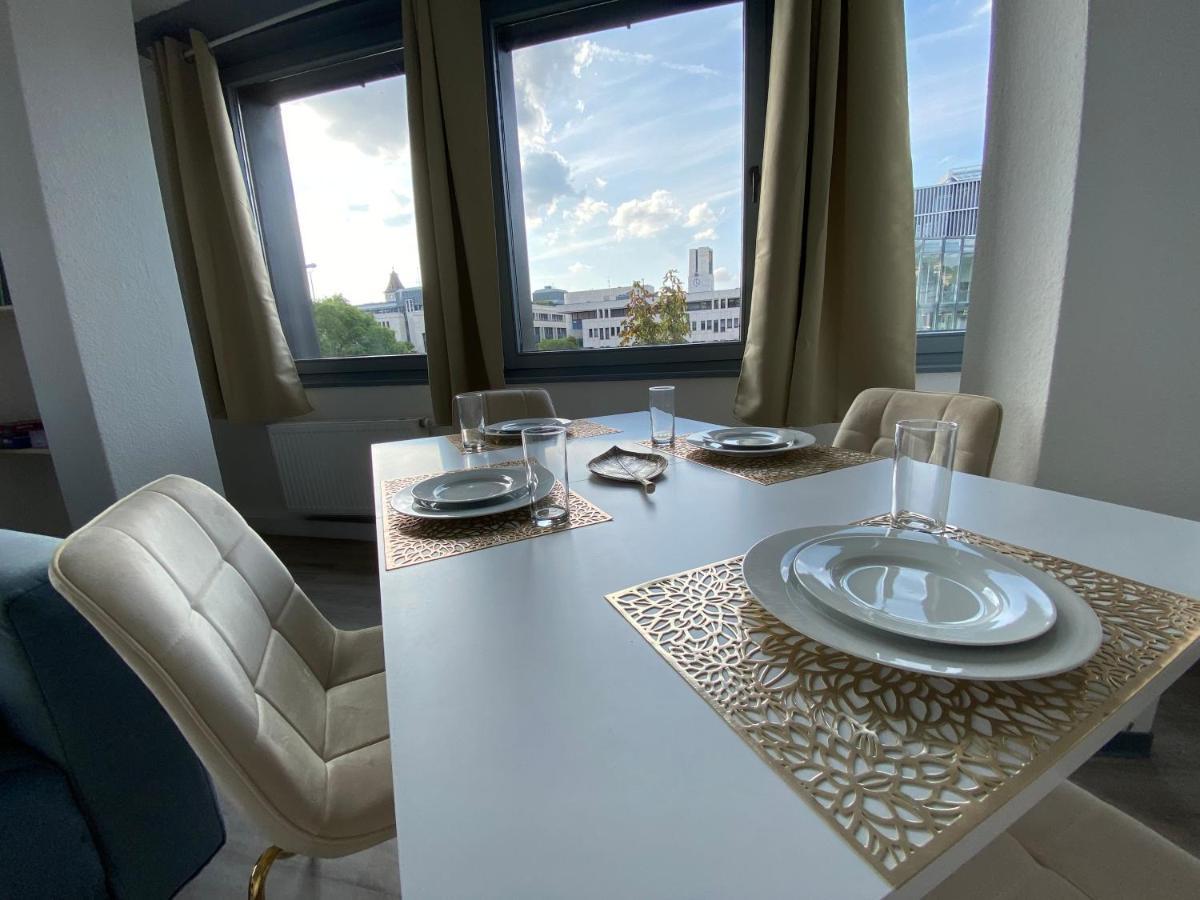 Urbansuites - Modern & Zentral In Der City - Dein Zuhause In Stuttgart Dış mekan fotoğraf