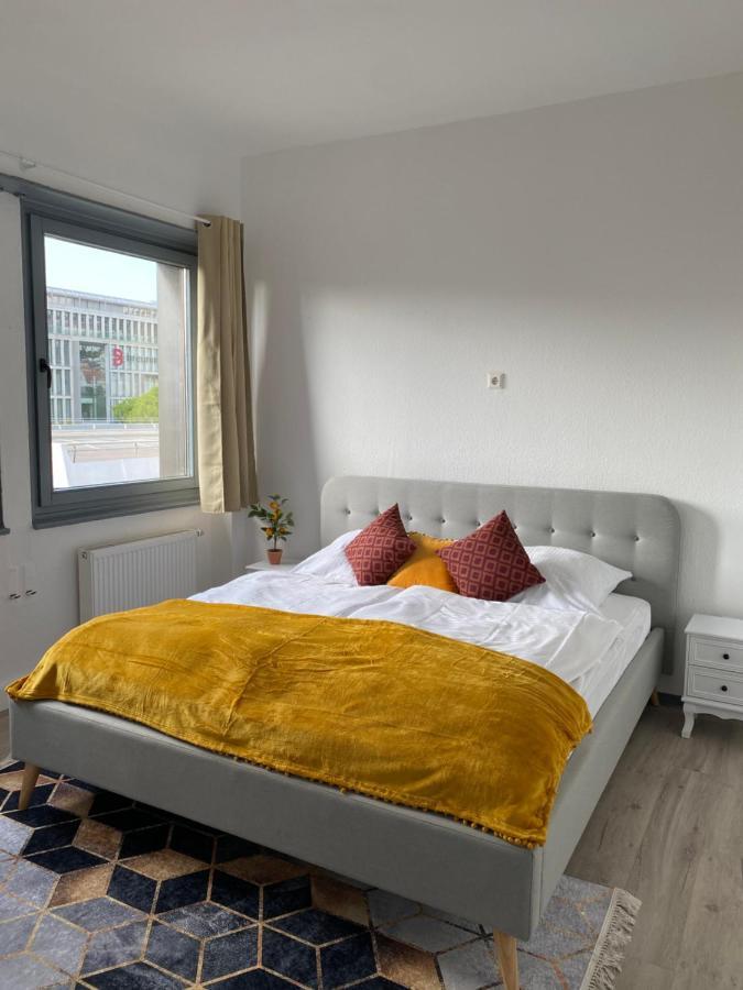 Urbansuites - Modern & Zentral In Der City - Dein Zuhause In Stuttgart Dış mekan fotoğraf